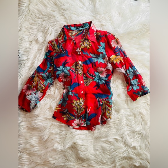moffi Tops - Vibrant floral blouse